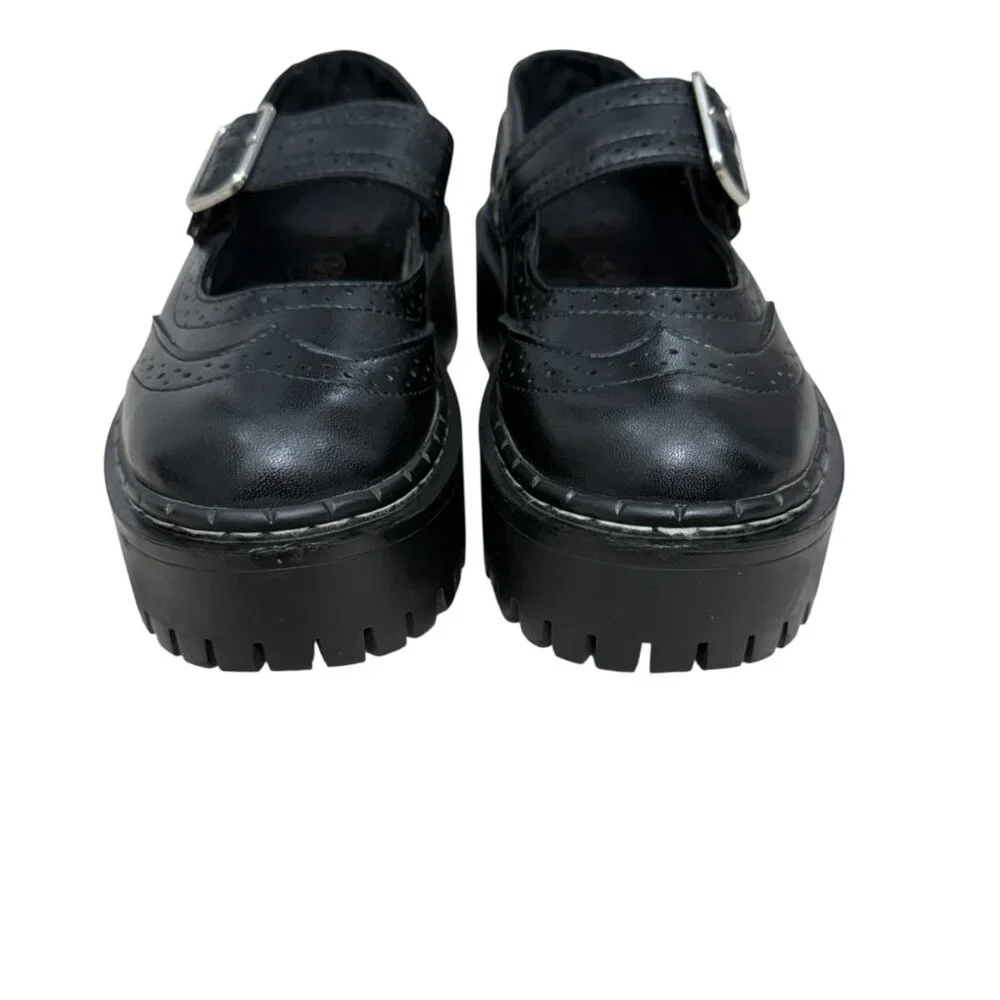 TUK Footwear Black Double Decker Mary Jane Leather platform women's shoes sz 7